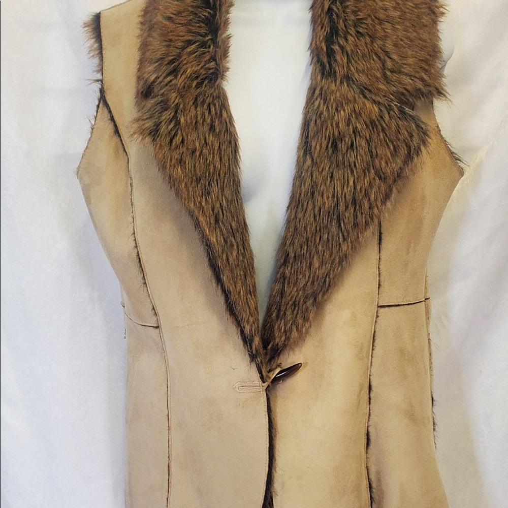 Women’s Vest